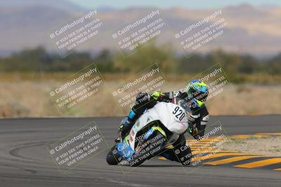 media/Oct-30-2022-CVMA (Sun) [[fb421c3cec]]/Race 6 500 Supersport-350 Supersport/